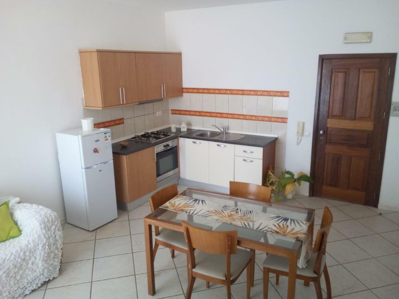 Good Value Low Cost Apartment Second Beach Line Santa Maria Zewnętrze zdjęcie
